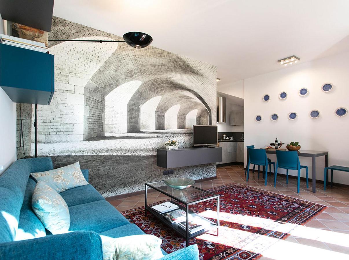 Santa Chiara Apartamento *