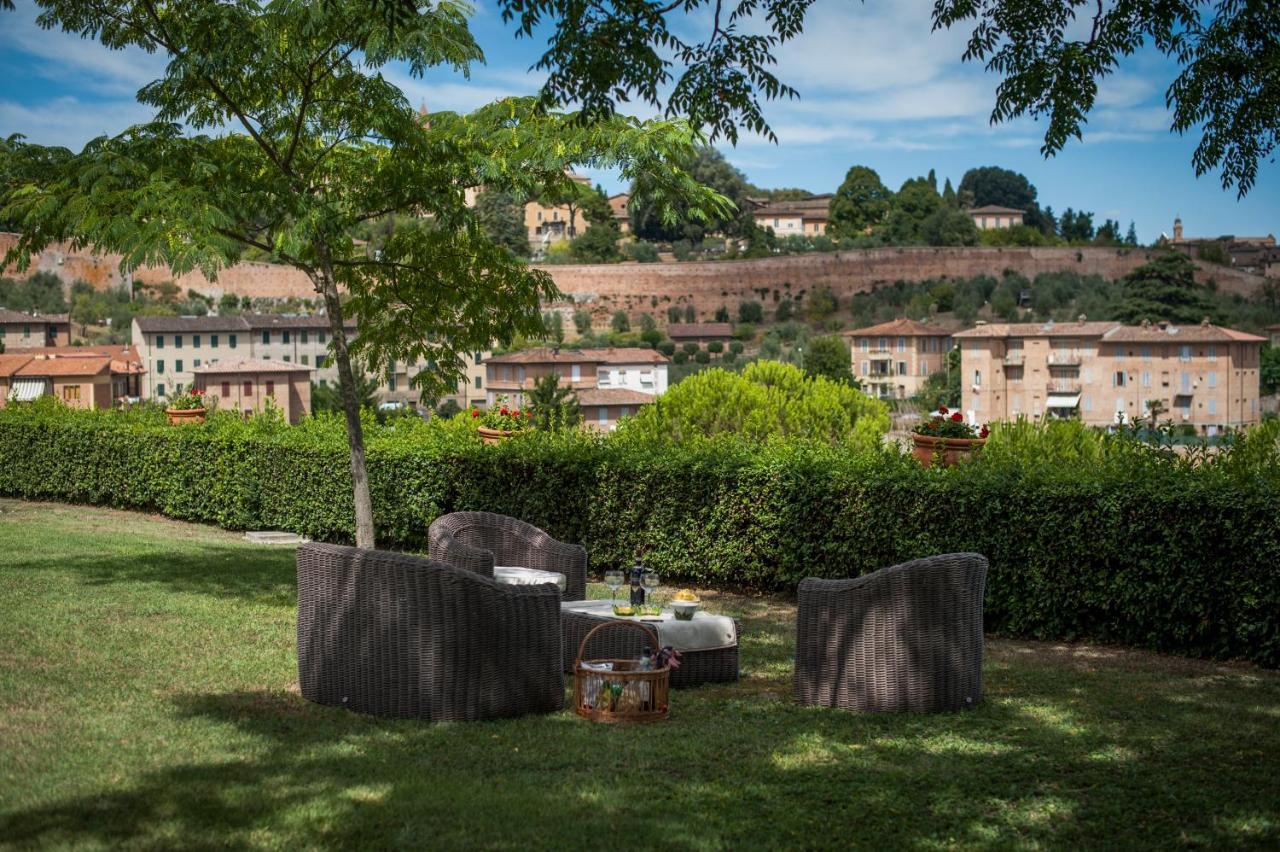 Santa Chiara Apartment