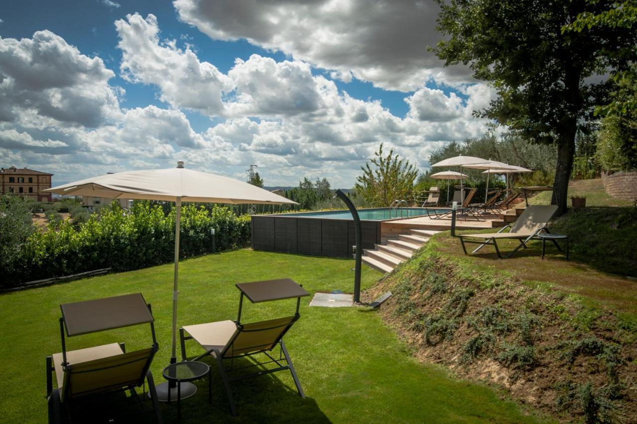 Santa Chiara Apartment *